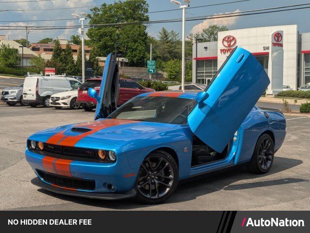 2023 DODGE Challenger