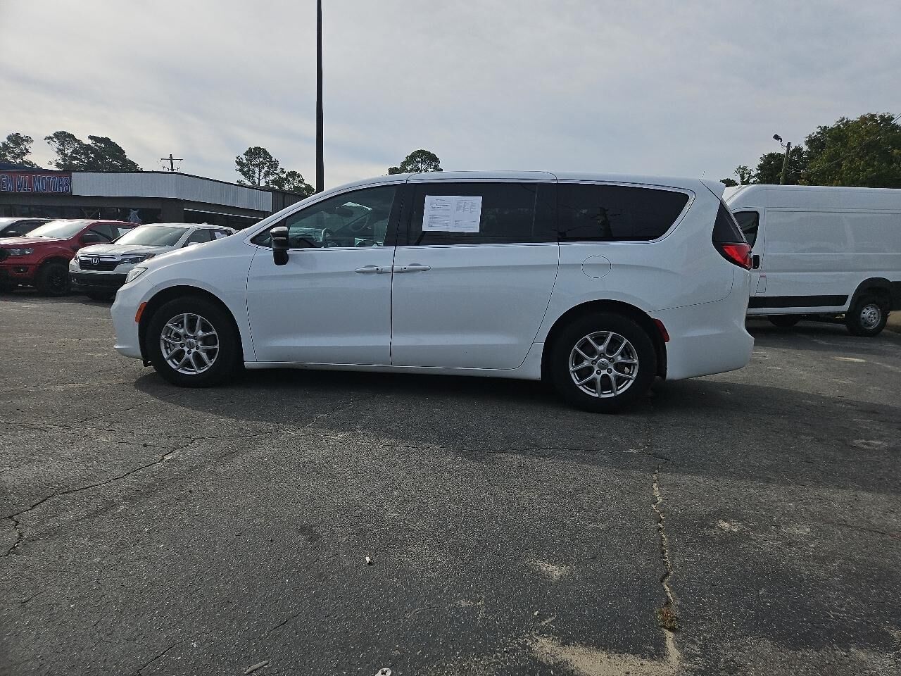 2025 CHRYSLER Pacifica