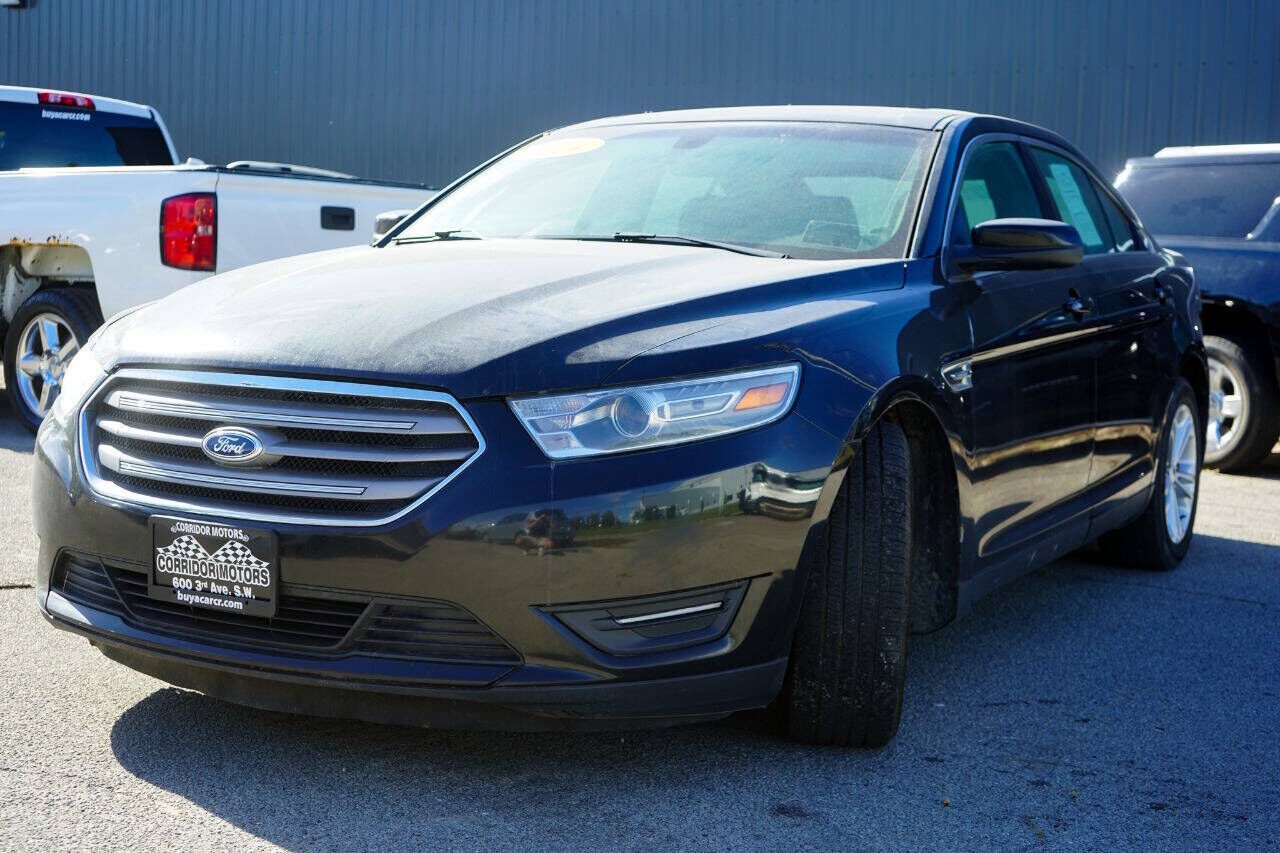 2014 FORD Taurus