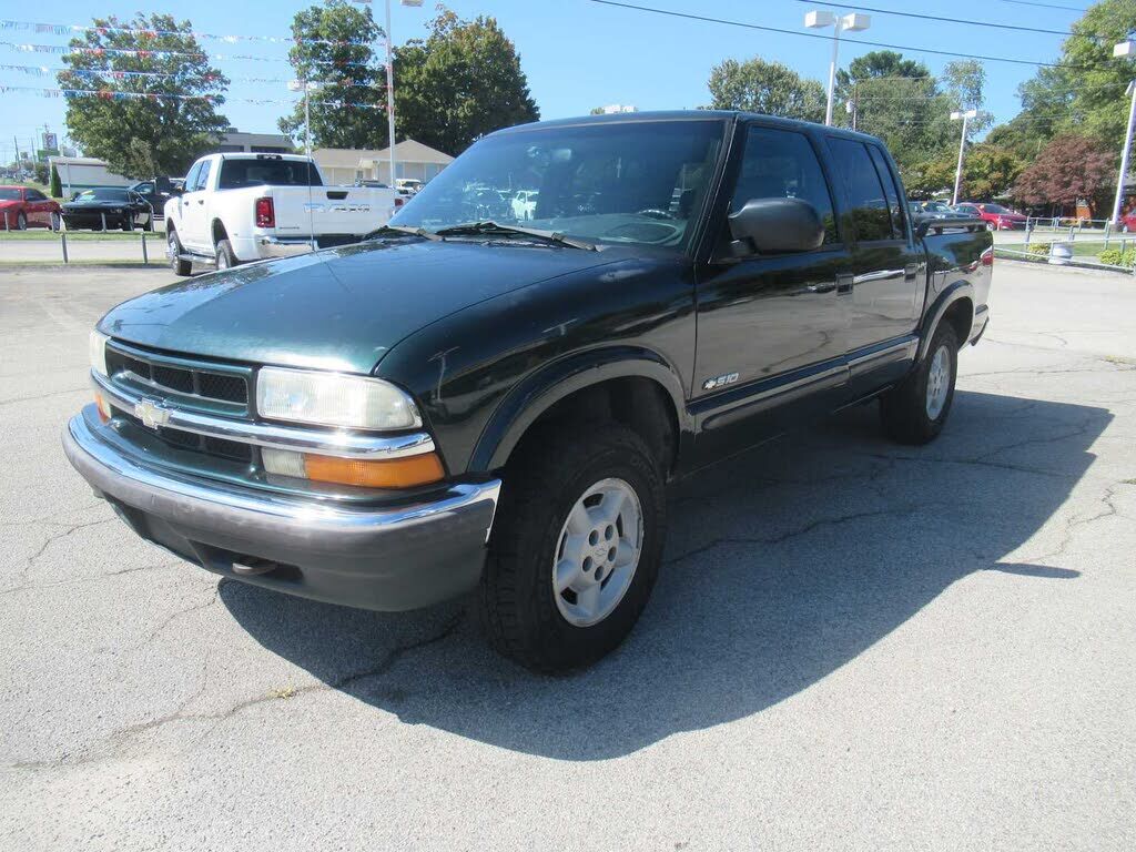 2002 CHEVROLET S-10 Pickup