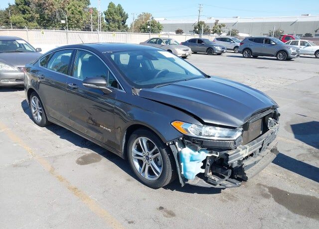 2016 FORD Fusion