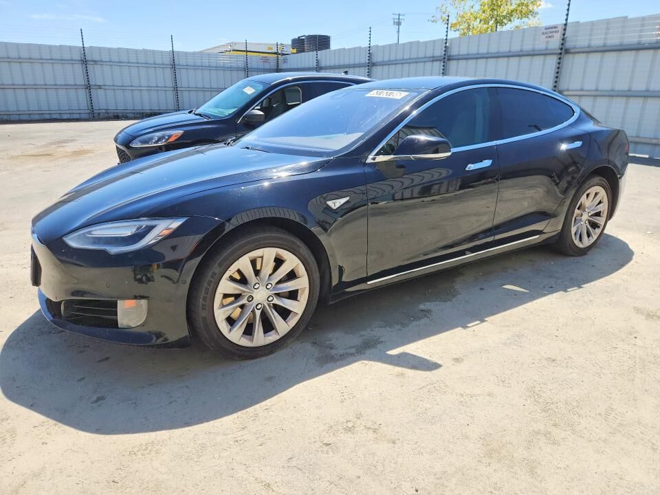 2016 TESLA Model S