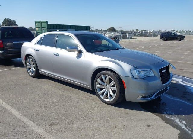 2018 CHRYSLER 300