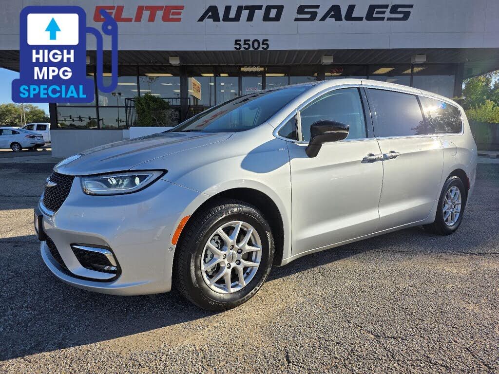 2024 CHRYSLER Pacifica
