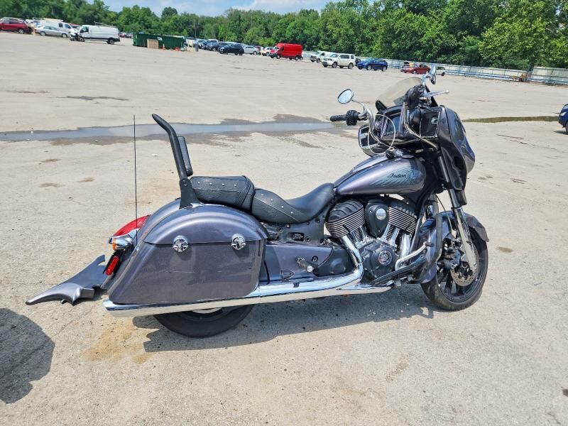 2018 INDIAN MOTORCYCLE Chieftan