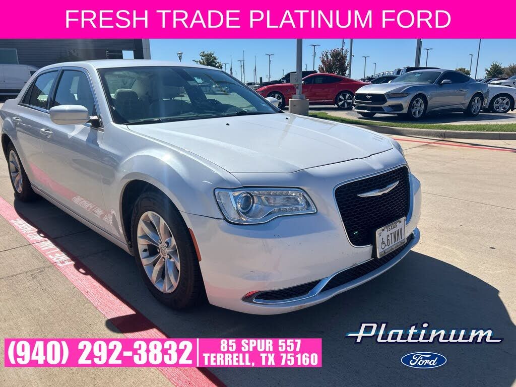 2015 CHRYSLER 300
