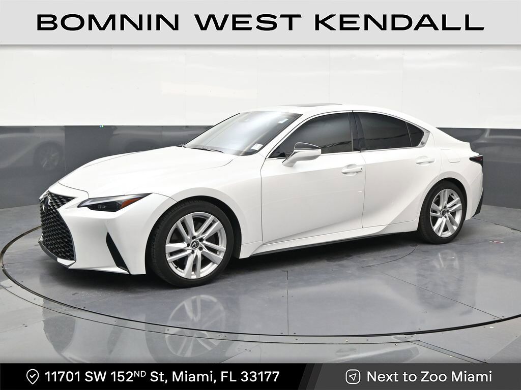 2024 LEXUS IS