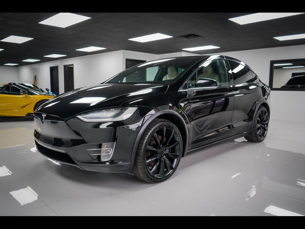 2020 TESLA Model X