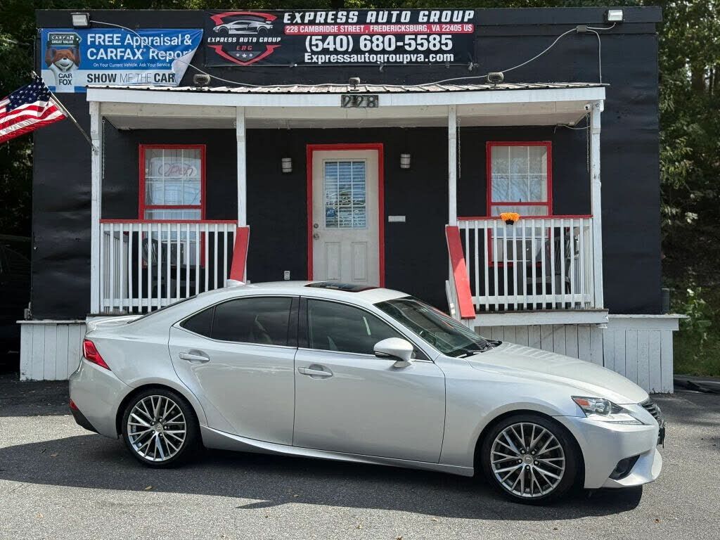 2015 LEXUS IS
