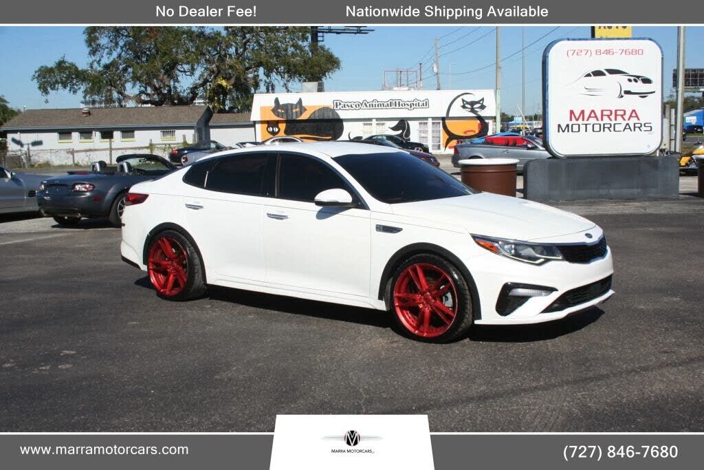 2019 KIA Optima