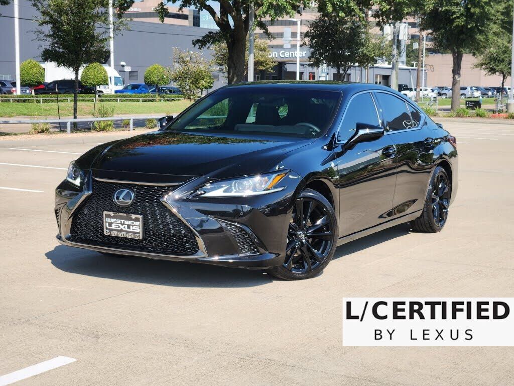 2024 LEXUS ES