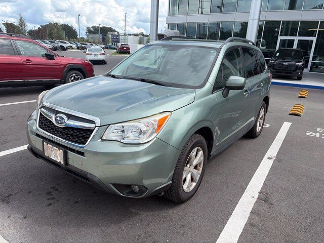 2016 SUBARU Forester