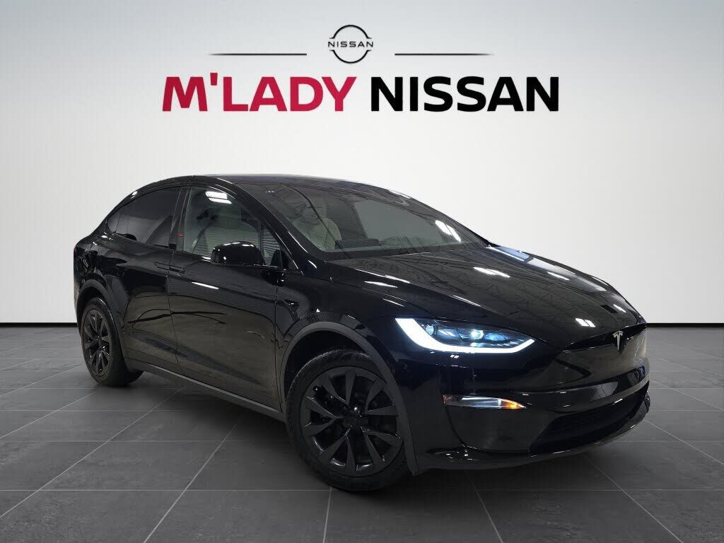 2023 TESLA Model X
