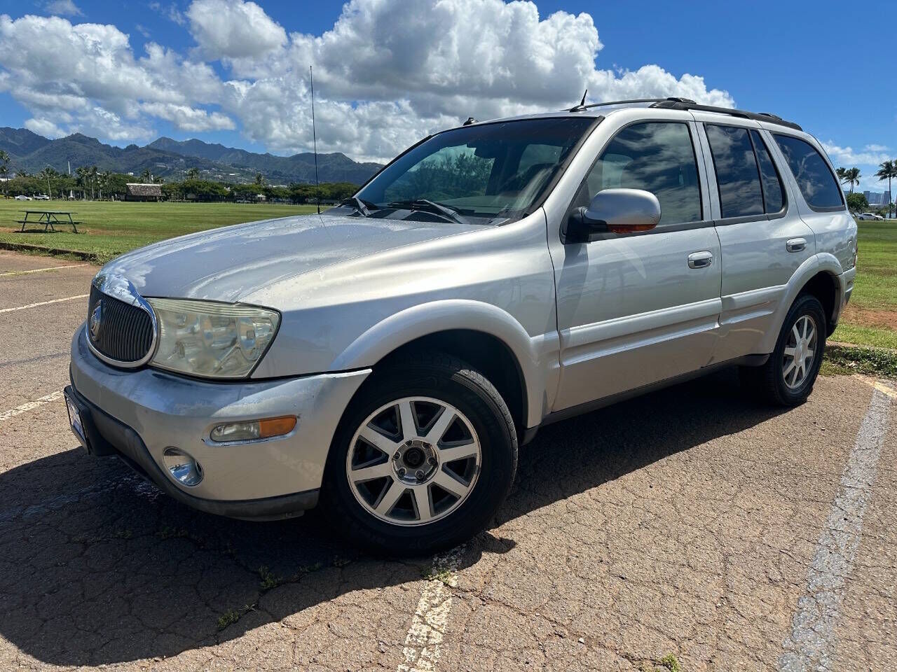 2004 BUICK Rainier