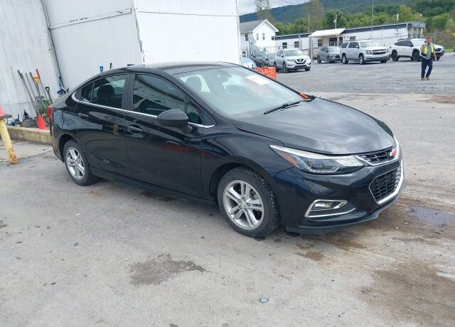 2017 CHEVROLET Cruze