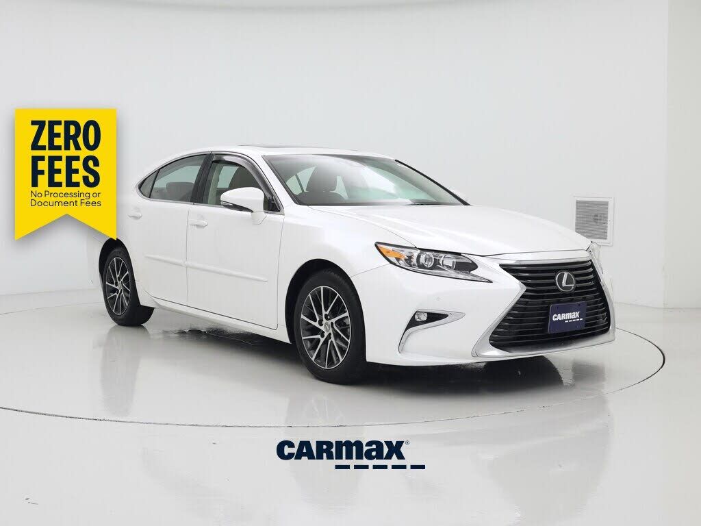 2017 LEXUS ES