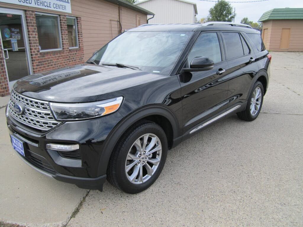 2023 FORD Explorer