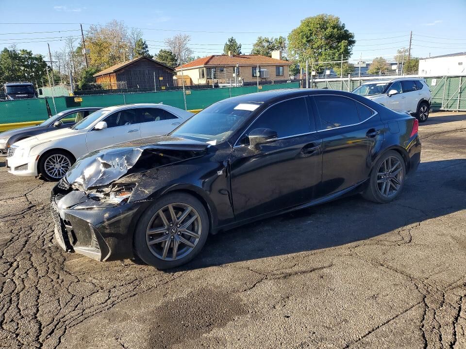 2018 LEXUS IS