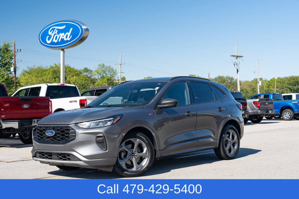 2023 FORD Escape