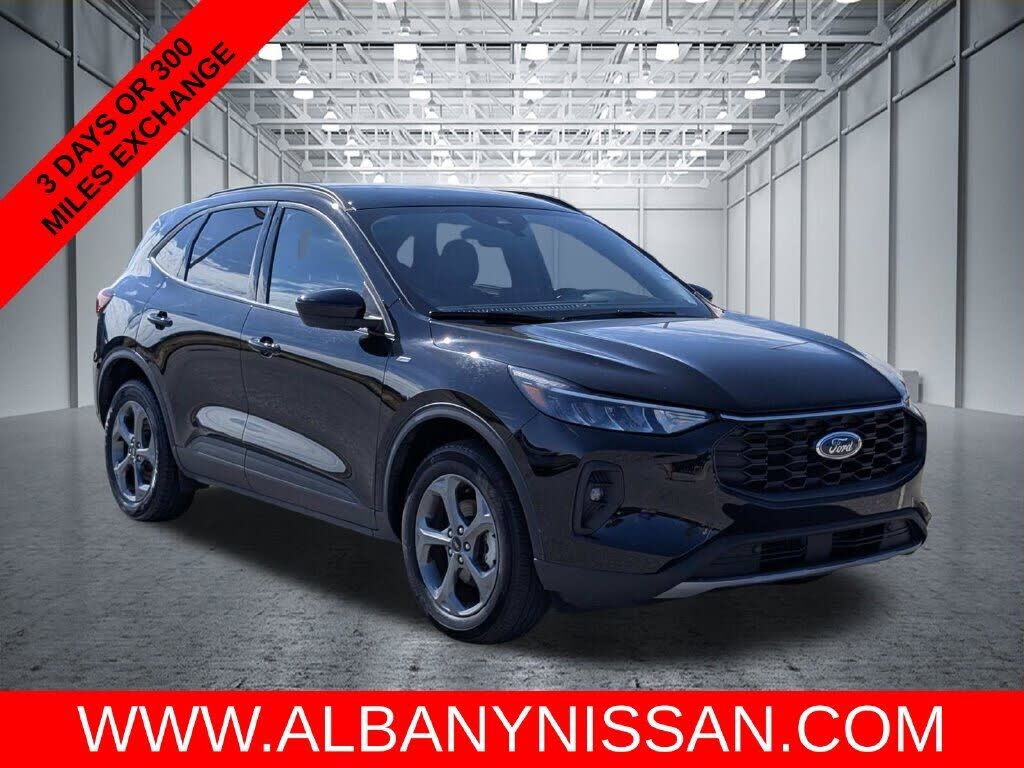2025 FORD Escape