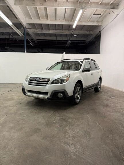 2013 SUBARU Outback