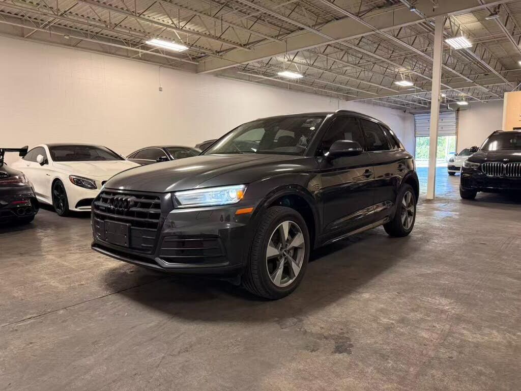 2020 AUDI Q5
