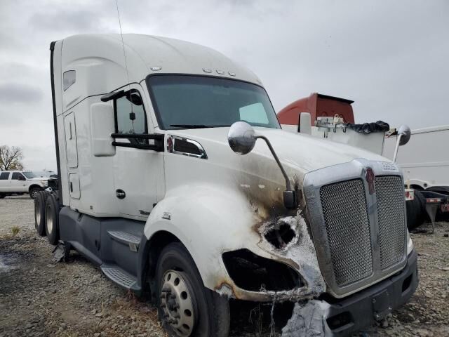 2020 KENWORTH T680