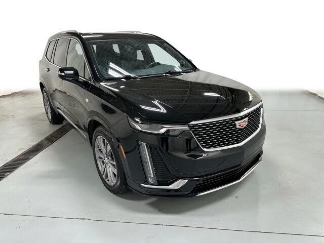 2024 CADILLAC XT6