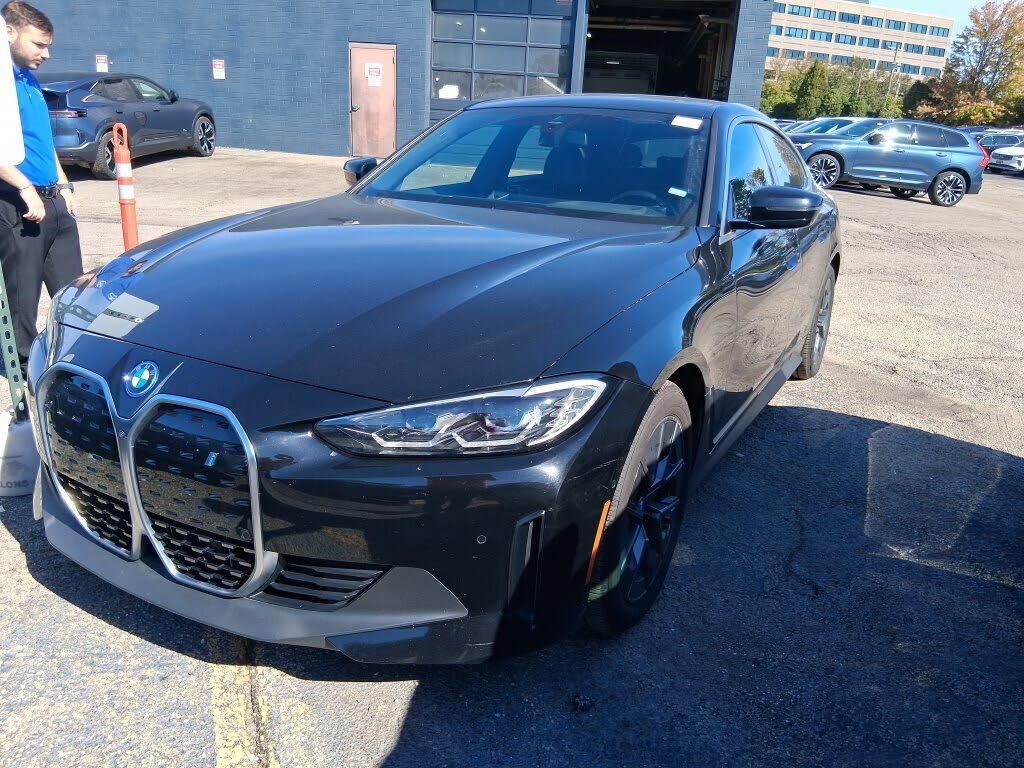 2024 BMW i4