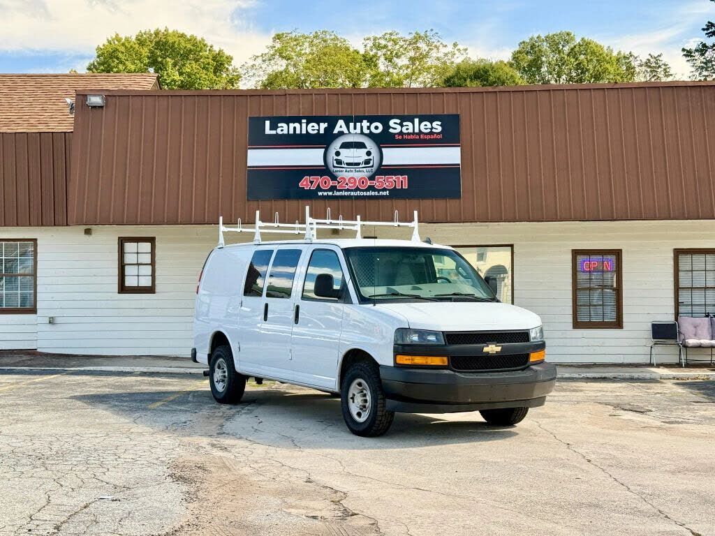 2023 CHEVROLET Express