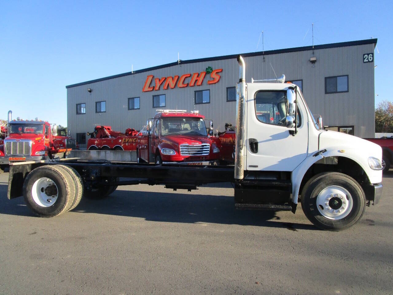2012 FREIGHTLINER M2