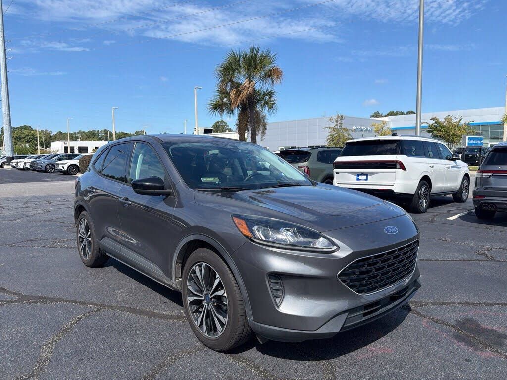 2021 FORD Escape