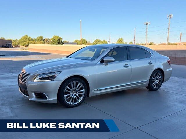 2016 LEXUS LS