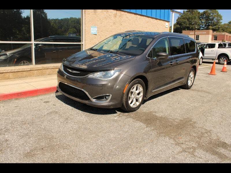 2017 CHRYSLER Pacifica
