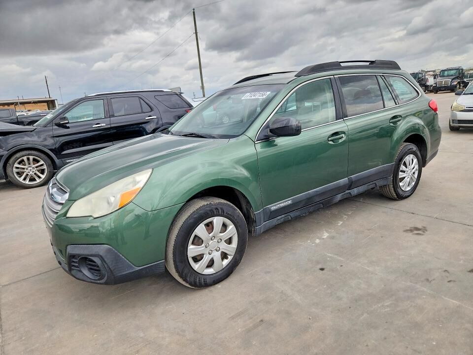 2014 SUBARU Outback