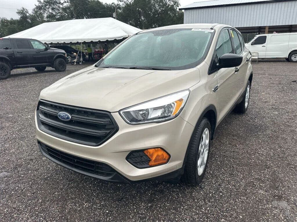 2017 FORD Escape