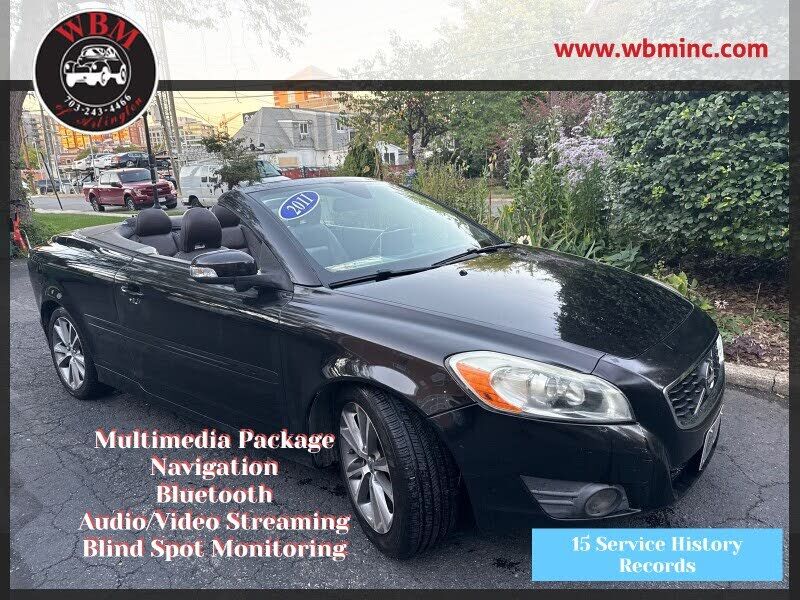2011 VOLVO C70