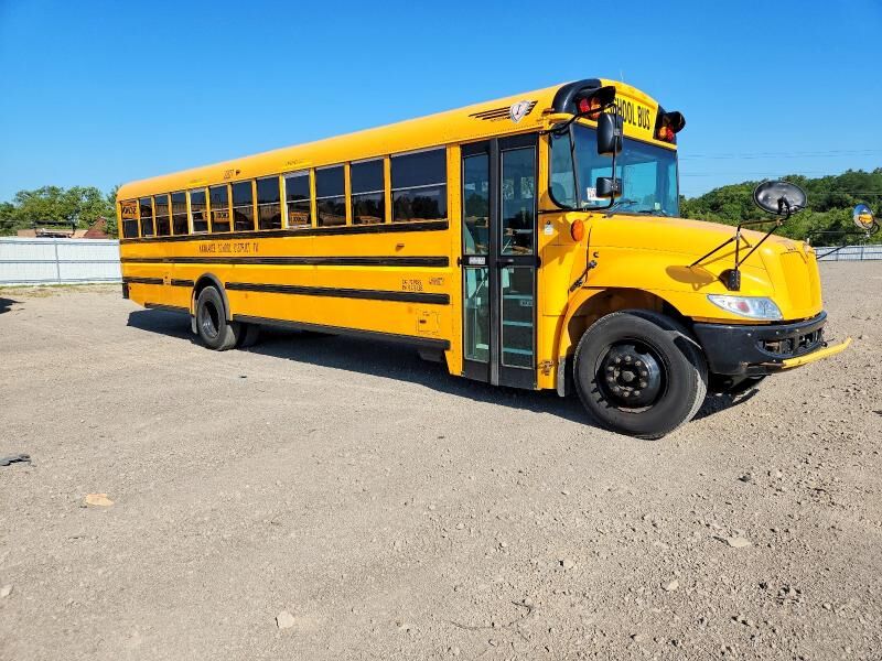2022 IC BUS PB105