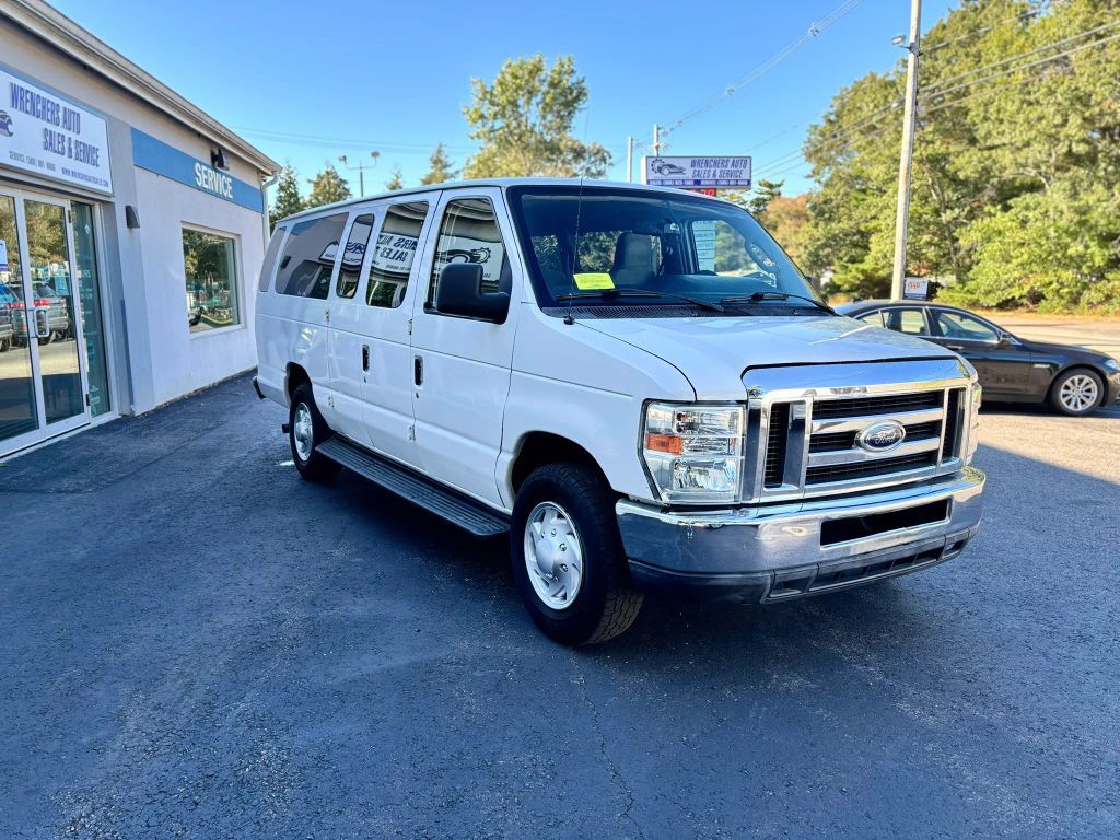 2012 FORD E-350