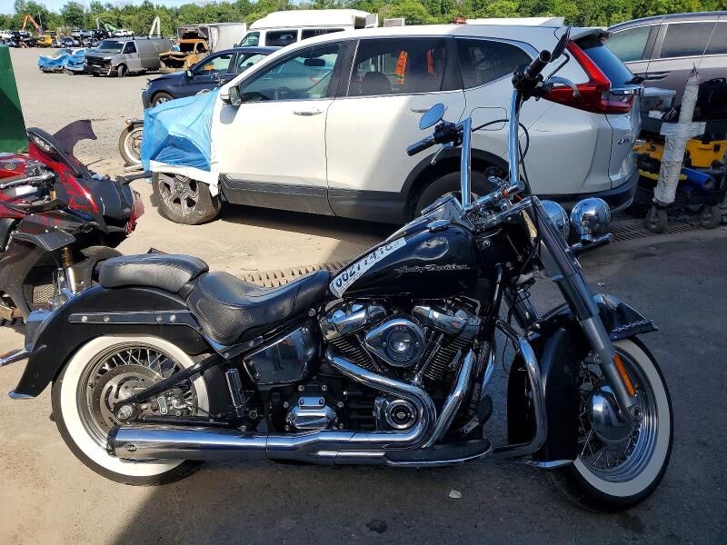 2018 HARLEY DAVIDSON FLDE / Deluxe