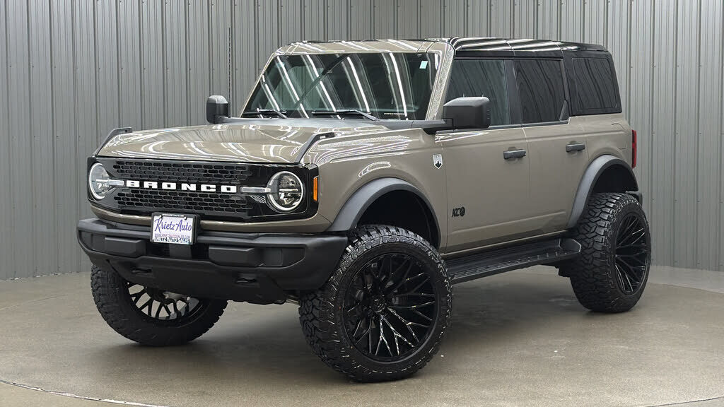 2025 FORD Bronco
