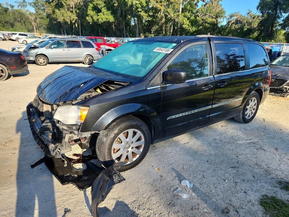 2016 CHRYSLER Town and Country
