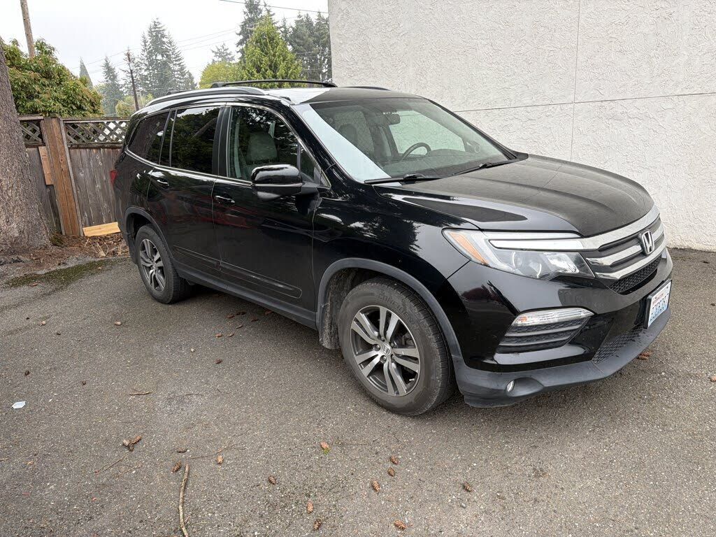 2016 HONDA Pilot