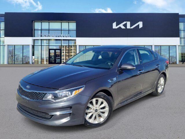 2018 KIA Optima