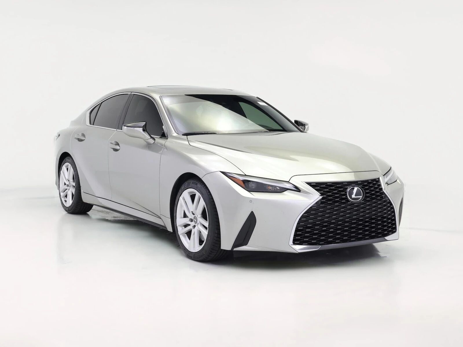 2023 LEXUS IS