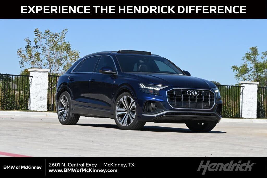 2020 AUDI Q8