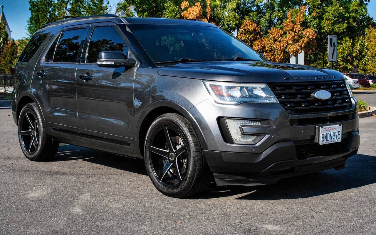 2016 FORD Explorer