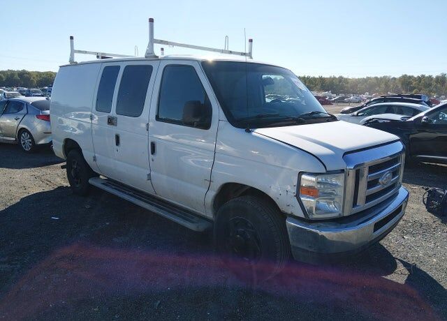 2014 FORD E-250