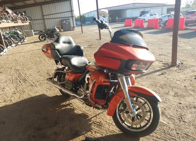 2019 HARLEY DAVIDSON FLTRU / Road Glide Ultra