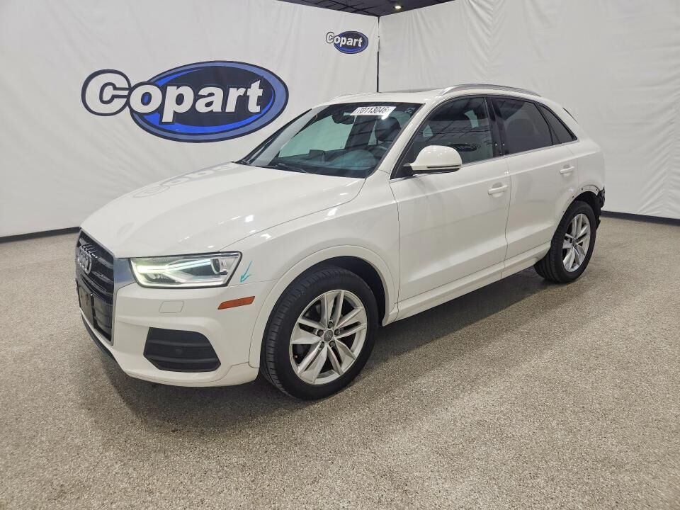 2016 AUDI Q3